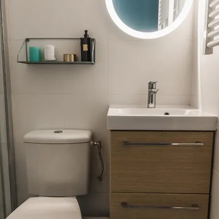 Appartamento Hostnfly - Charming Flat With Mezzanine Near Bastille Parigi
